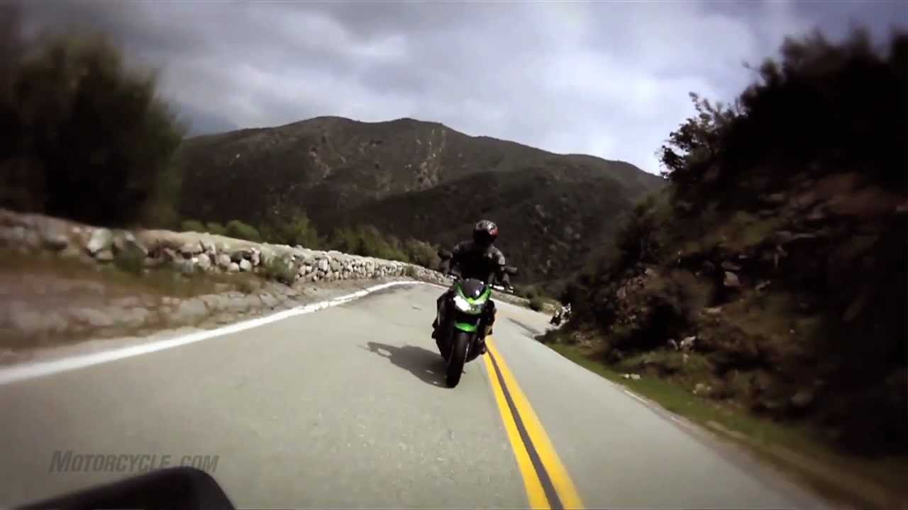 Honda cb1000r vs triumph speed triple