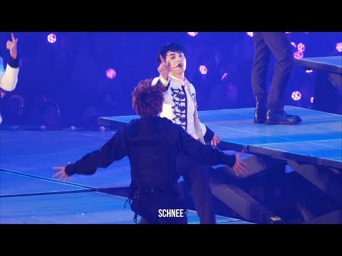171124-26 The EℓyXiOn '으르렁' Growl XIUMIN 시우민.