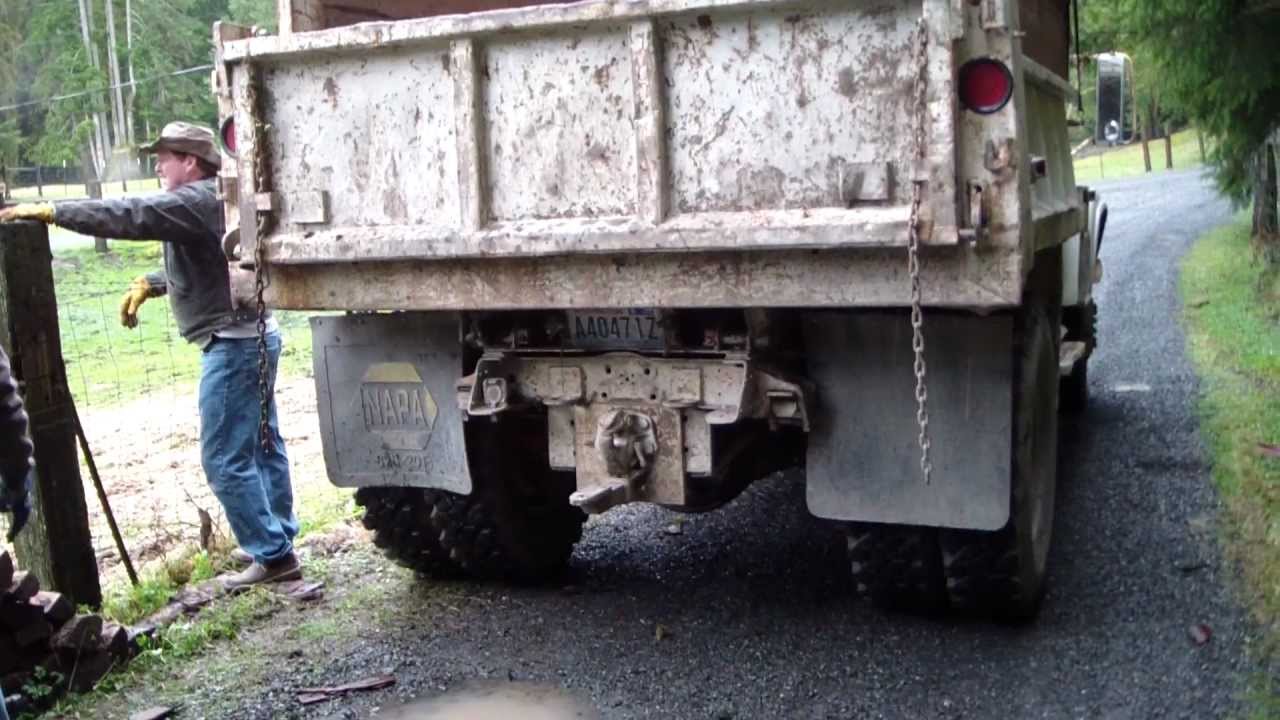 1966 Ford f600 dump truck #2