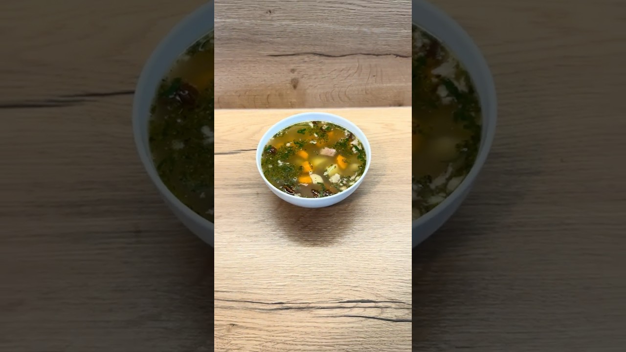 Uzená polévka s masem, kořenovou zeleninou a bramborami | Těhotnej kuchař