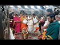 Union Minister Nitin Gadkari Offers Prayers At Mahakaleshwar Temple In Ujjain  - 01:55 min - News - Video