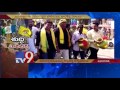 Watch: YCP & TDP's competing 'Road Purifying' programs in Amaravati