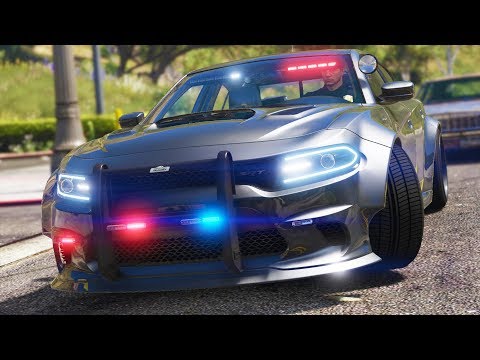LSPDFR - Day 887 - Wide Body Police Charger