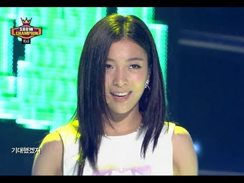 f(x) - Rum Pum Pum Pum, 에프엑스 - 첫 사랑니, Show Champion 20130807