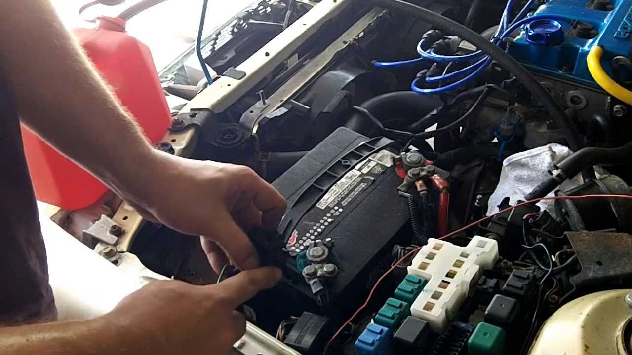 Mazda 626/MX6 - Manually Engaging Fuel Pump - YouTube ford ranger fuel filter replacement 