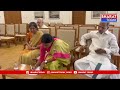 కడప : కాంగ్రెస్ పార్టీ ఎంపీ అభ్యర్థిగా నామినేషన్ దాఖలు చేసిన వైఎస్ షర్మిల | Bharat Today  - 00:19 min - News - Video