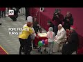 Pope Francis turns 87  - 01:11 min - News - Video