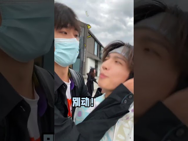 大家出门都是一样的！#日常#搞笑