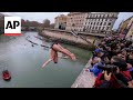 Europeans plunge into cold water in New Year tradition