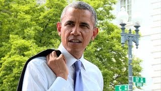 Raw Video: The American President Barak Obama Takes a Surprise Walk