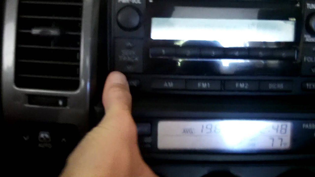 how to remove radio from 2006 toyota 4runner #4