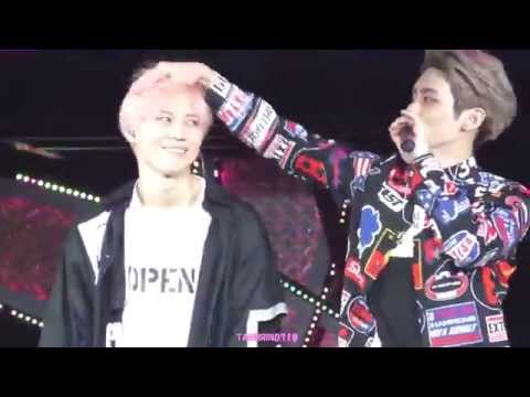 151025 TAEMIN cute moment -SHINee WORLD Ⅳ in Shanghai-