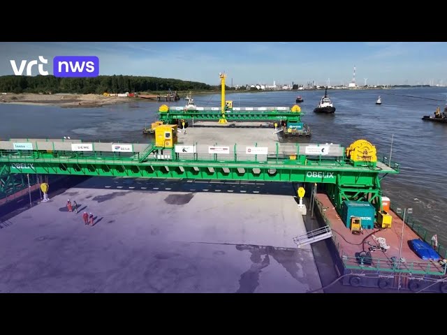 3,5 cm marge voor gevaarte van 160 meter: eerste element nieuwe Scheldetunnel zinkt naar bodem