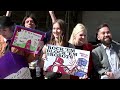 Taylor Swift fans take Ticketmaster to court  - 01:56 min - News - Video