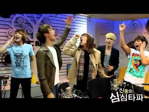 SHINee dancing to SHERLOCK - ShimShim Tapa