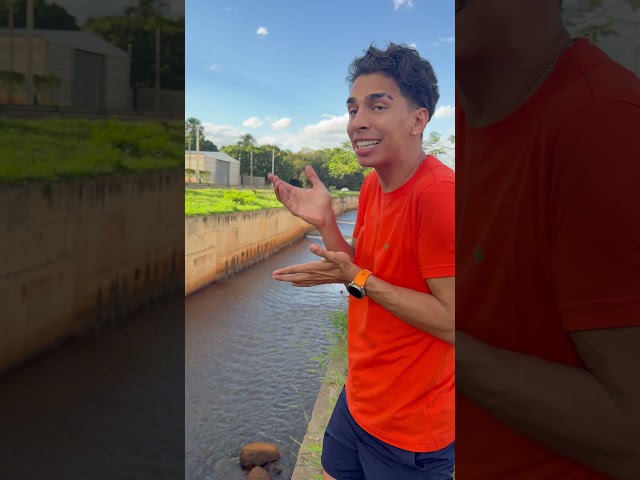 QUANDO VC QUER BANHAR NO CÓRREGO