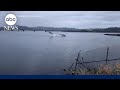 5 rescued after small plane skids off runway in Oregon