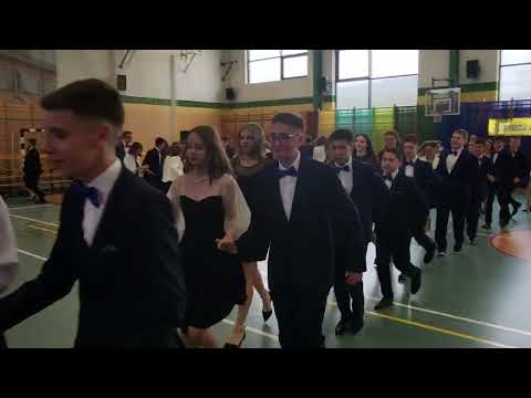 Bal Ósmoklasistów w PSP nr 2 w Grójcu
