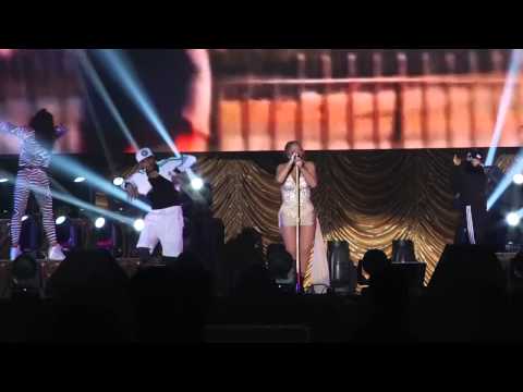 Mariah Carey - Fantasy (Remix ft. O.D.B.) (The Elusive Chanteuse Show in Beijing, China)