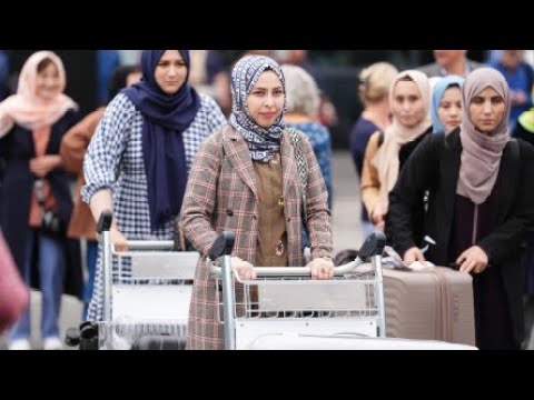Afghan medical students travel to Scotland to defy Taliban ban on girls’ education | ITV News