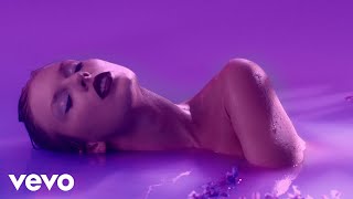 Lavender Haze ~ Taylor Swift (Official Music Video)