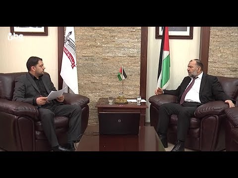 وطن تسائل رئيس بلدية الخليل بعد 6 شهور من تسلمه المنصب