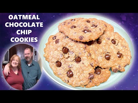 OATMEAL CHOCOLATE CHIP COOKIE
