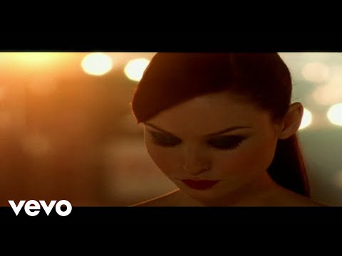 Sophie Ellis-Bextor - Murder On The Dancefloor