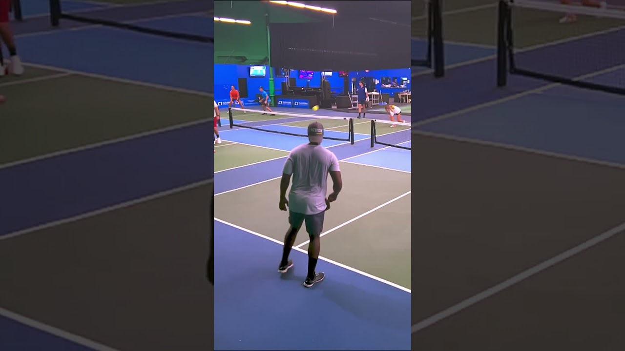 💪Long Struggle Till Backhand Overhead #sporthighlights #pickleballhighlights #pickleball #sports