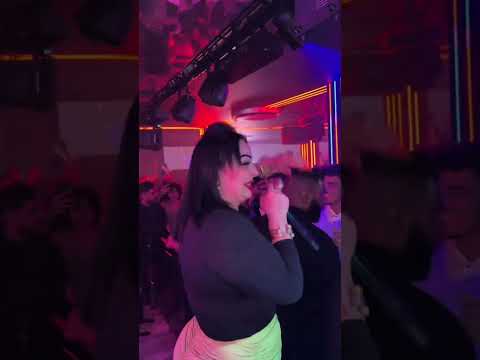 Cheba warda 2025🔥🔥#explore #warda_charlomanti #طاقيه_طاقيها😁❤️💍 #carlosdz3 #تصميم_فيديوهات🎶🎤🎬