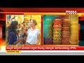 Laad Baazar bangles attract women