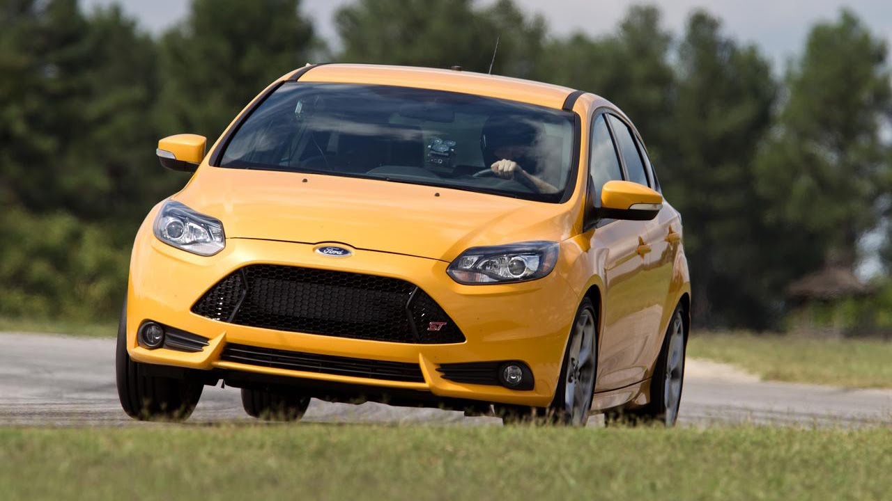 Ford focus sedan 2013 youtube #5