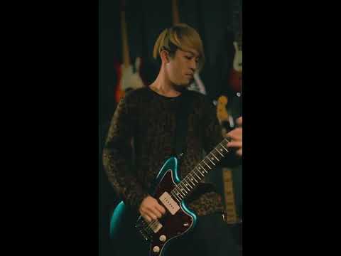 SUPER GUITAR by Ryunosuke Yamagishi