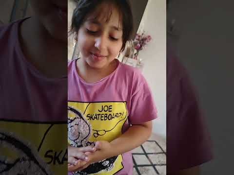 ميمي تحجي ويه 😂 Google