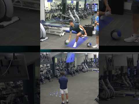 Carlos Alcaraz & Team Go Bowling In Cincinnati Gym 🤣