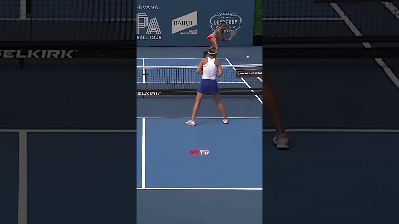 The no look 👏 🧈 #pickleball #pickleballislife #pickleballhighlights