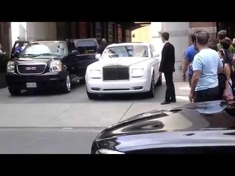 Drake & crew leaving hotel downtown Toronto ...