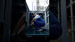 動画サムネイル