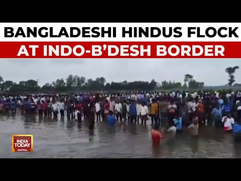 Bangladeshi Hindus Flock At Indo-Bangladesh Border, BSF Troops Deployed To Control Crowd At Border