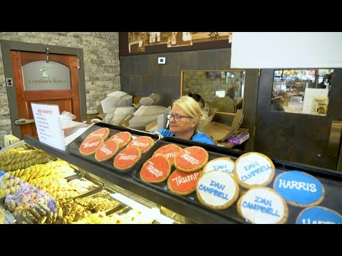 In Michigan, a bakery polls voters with Trump and Harris cookies | AFP