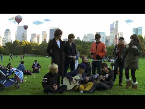 SMTown at Central Park singing Sorry, Sorry