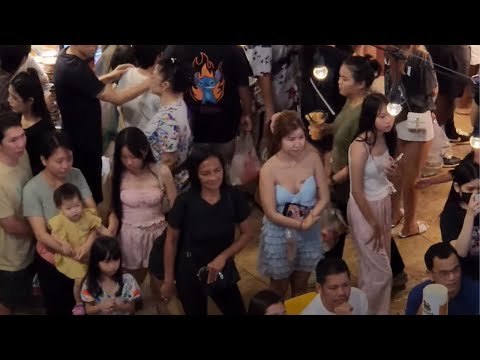 Food market in Central Pattaya Shopping Center