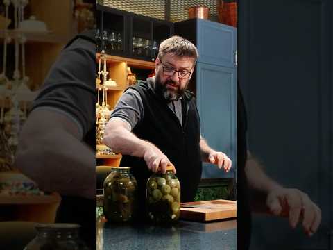 Самая лучшая солянка от шефа. Всё как есть! О языках, эмиграции и помидорах.