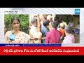 Urea Shortage In Anantapur | Womens Association Chairman Sridevi Slams CM Chandrababu | @SakshiTV  - 02:16 min - News - Video