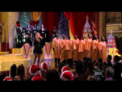 07 Joy To The World - Mariah Carey CHRISTMAS SPECIAL live