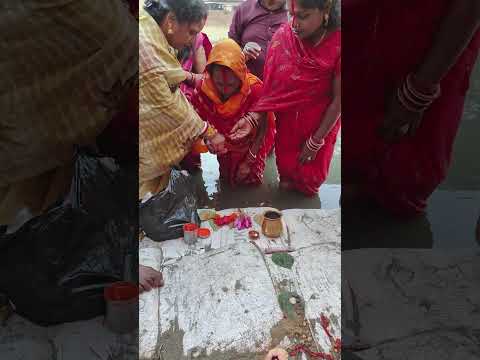 kuchh he dinon mein hamara maha parv chhath aane Wala hai 😊🙏#chhat geet #trending #viral chaat geet