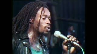 Black Uhuru live at Glastonbury in 1982 - Sinsemilla and Sponji Reggae