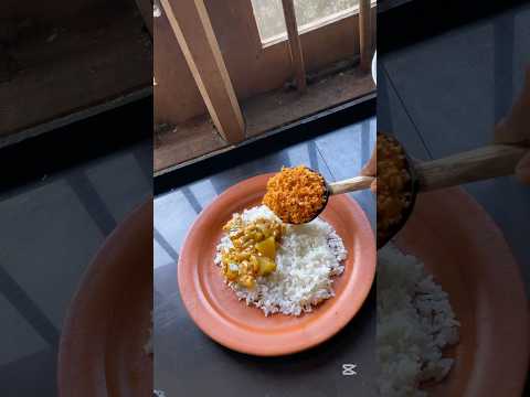 කැකිරි ඇබුලක් එක්ක බත් ටිකක් කමුත