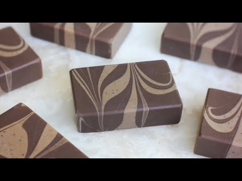 Making soap with real coffee ☕🧼 Taiwan swirl variation (RECIPE)