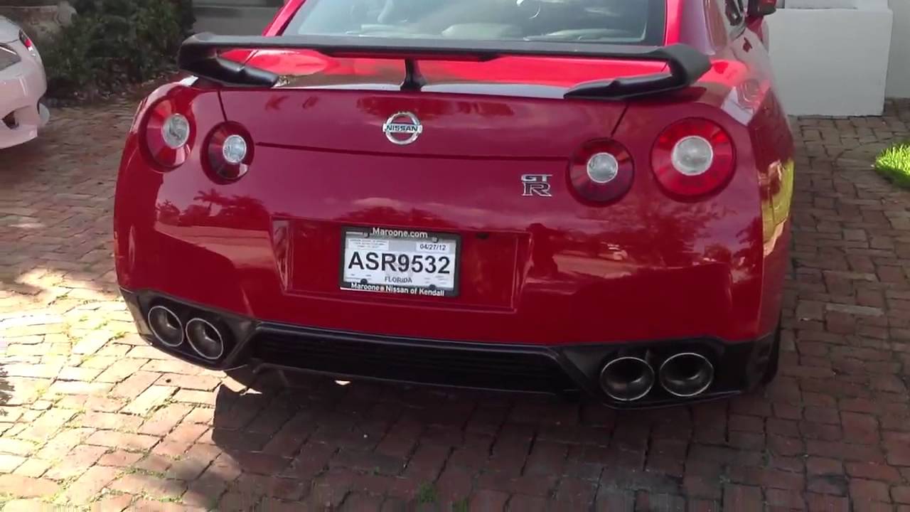 Nissan gtr 2013 black edition youtube #9